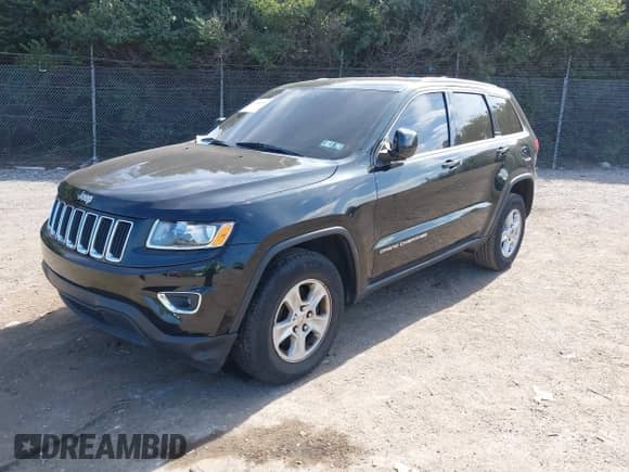 2014 Jeep Grand Cherokee Laredo z VIN 1C4RJFAGXEC255361, wystawiony jako IAAI lot #43383183 z przebiegiem 227 059 mil mil oraz . Historia ofert i sprzedaży dostępna na DreamBid. Obrazek 18.