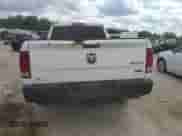 2012 Ram 1500 ST z VIN 1C6RD7FP5CS315157, wystawiony jako Copart lot #68656405 z przebiegiem 173 351 mil mil oraz Czysty tytuł • Clean title. Historia ofert i sprzedaży dostępna na DreamBid. Obrazek 6.