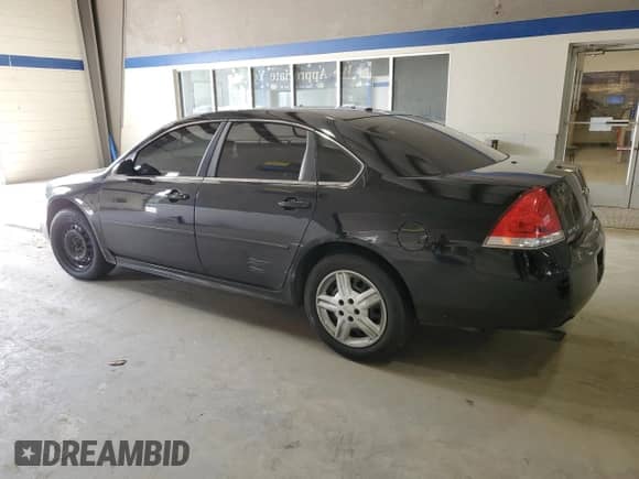 2012 Chevrolet Impala Police Police с VIN 2G1WD5E38C1237108, выставлен на аукционе Copart как лот 48616365 с пробегом 177 342 миль миль и Списание • Salvage title. История ставок и продаж доступна на DreamBid. Изображение 2.