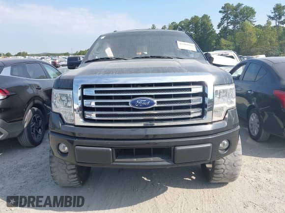 2014 Ford F-150 XL с VIN 1FTFW1CT7EFB57209, выставлен на аукционе IAAI как лот 43202030 с пробегом 136 438 миль миль и . История ставок и продаж доступна на DreamBid. Изображение 12.