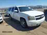 2007 Chevrolet Suburban LTZ z VIN 3GNFC16J57G113284, wystawiony jako IAAI lot #42477695 z przebiegiem Nie podano mil oraz . Historia ofert i sprzedaży dostępna na DreamBid. Obrazek 1.
