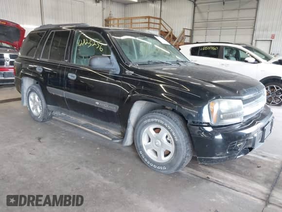 2003 Chevrolet TrailBlazer LT с VIN 1GNDT13S432101814, выставлен на аукционе IAAI как лот 42823256 с пробегом 199 172 миль миль и . История ставок и продаж доступна на DreamBid. Изображение 1.
