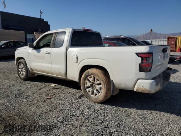 2023 Nissan Frontier S z VIN 1N6ED1CL3PN602245, wystawiony jako Copart lot #85303075 z przebiegiem Nie podano mil oraz Szkoda całkowita • Salvage title. Historia ofert i sprzedaży dostępna na DreamBid. Obrazek 2.