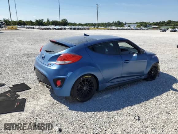2016 Hyundai Veloster Turbo Rally Edition z VIN KMHTC6AE5GU260653, wystawiony jako Copart lot #70649355 z przebiegiem 86 037 mil mil oraz Szkoda całkowita • Salvage title. Historia ofert i sprzedaży dostępna na DreamBid. Obrazek 3.
