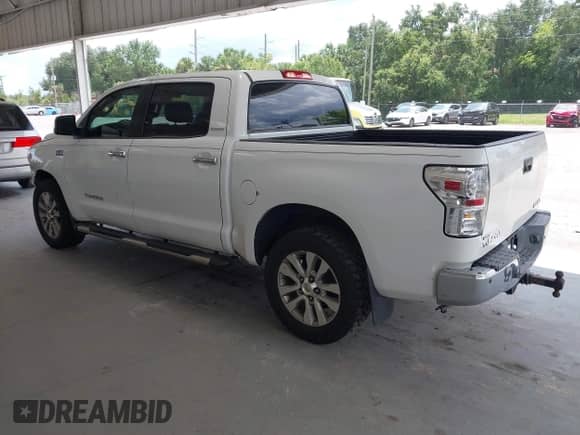 2013 Toyota Tundra Limited с VIN 5TFHW5F15DX321804, выставлен на аукционе IAAI как лот 42903708 с пробегом 114 587 миль миль и . История ставок и продаж доступна на DreamBid. Изображение 3.