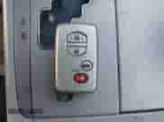 2010 Toyota Camry z VIN 4T1BB3EK6AU123340, wystawiony jako IAAI lot #43549809 z przebiegiem 466 651 mil mil oraz . Historia ofert i sprzedaży dostępna na DreamBid. Obrazek 11.