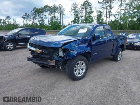 2020 Chevrolet Colorado 2WD LT z VIN 1GCHSCEA7L1109912, wystawiony jako IAAI lot #42506639 z przebiegiem 82 131 mil mil oraz . Historia ofert i sprzedaży dostępna na DreamBid. Obrazek 2.