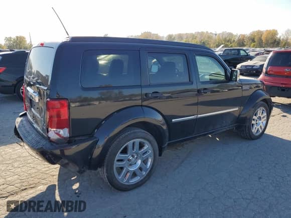 2008 Dodge Nitro R/T с VIN 1D8GU58608W137507, выставлен на аукционе Copart как лот 77184654 с пробегом 153 110 миль миль и Списание • Salvage title. История ставок и продаж доступна на DreamBid. Изображение 3.