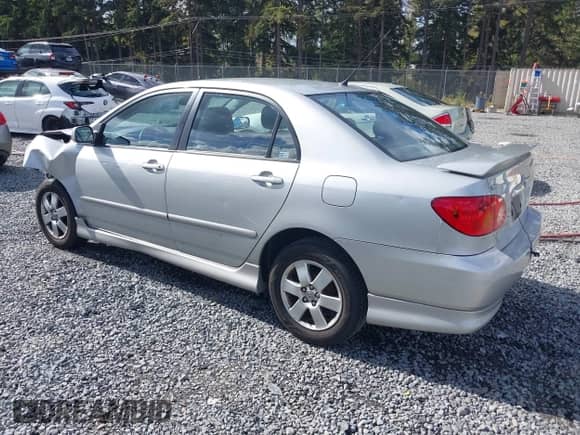 2004 Toyota Corolla CE с VIN 1NXBR32E24Z310332, выставлен на аукционе IAAI как лот 43365076 с пробегом 234 226 миль миль и . История ставок и продаж доступна на DreamBid. Изображение 3.