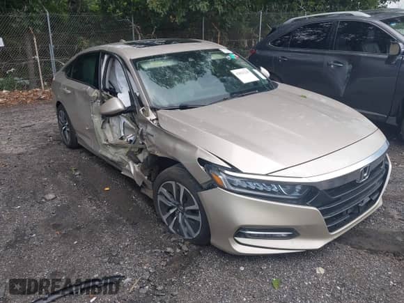 2018 Honda Accord EX-L with VIN 1HGCV3F53JA000932, listed as a IAAI auction lot 43031210 with 117,926 mi miles and . Bid and sale history available at DreamBid. Image 1.