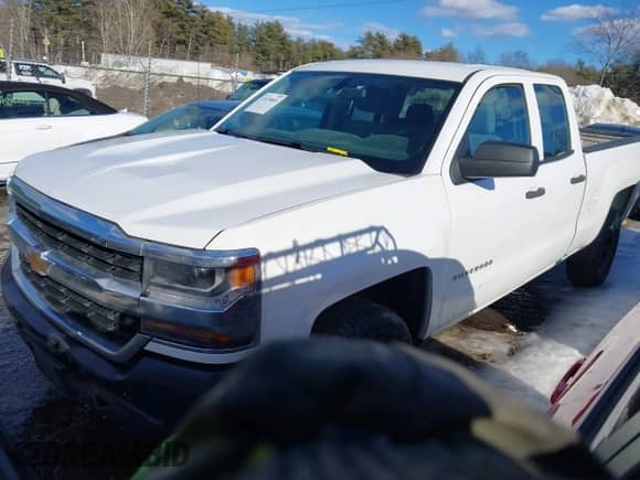 2018 Chevrolet Silverado 1500 Work Truck с VIN 1GCVKNEH0JZ234678, выставлен на аукционе IAAI как лот 41635601 с пробегом 281 758 миль миль и . История ставок и продаж доступна на DreamBid. Изображение 14.