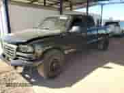 2003 GMC Sierra 1500 SLE z VIN 2GTEC19V831300489, wystawiony jako Copart lot #82320705 z przebiegiem 146 528 mil mil oraz Szkoda całkowita • Salvage title. Historia ofert i sprzedaży dostępna na DreamBid. Obrazek 1.