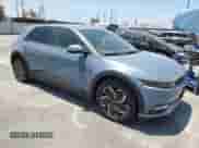 2024 Hyundai Ioniq 5 SE с VIN KM8KM4DE6RU342614, выставлен на аукционе Copart как лот 63466025 с пробегом 14 454 миль миль и Списание • Salvage title. История ставок и продаж доступна на DreamBid. Изображение 4.