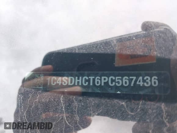 2023 Dodge Durango R/T Plus z VIN 1C4SDHCT6PC567436, wystawiony jako IAAI lot #41777587 z przebiegiem 69 616 mil mil oraz . Historia ofert i sprzedaży dostępna na DreamBid. Obrazek 9.