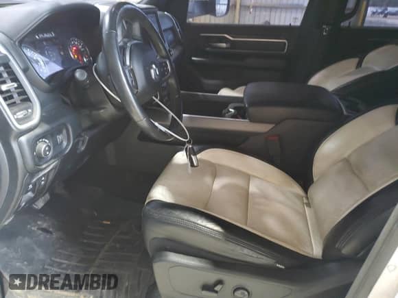 2020 Ram 1500 Big Horn с VIN 1C6RREFT9LN371877, выставлен на аукционе Copart как лот 81219315 с пробегом 135 920 миль миль и Чистый • Clean title. История ставок и продаж доступна на DreamBid. Изображение 7.