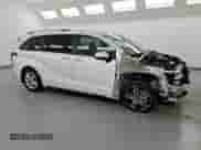 2024 Toyota Sienna Limited с VIN 5TDZRKEC7RS217633, выставлен на аукционе Copart как лот 56478865 с пробегом 2 893 миль миль и Чистый • Clean title. История ставок и продаж доступна на DreamBid. Изображение 4.