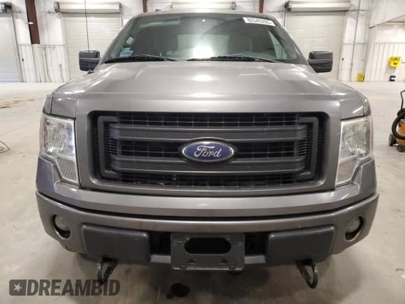 2013 Ford F-150 STX с VIN 1FTFX1EF9DFD68768, выставлен на аукционе Copart как лот 82345205 с пробегом Не указан миль и Чистый • Clean title. История ставок и продаж доступна на DreamBid. Изображение 5.