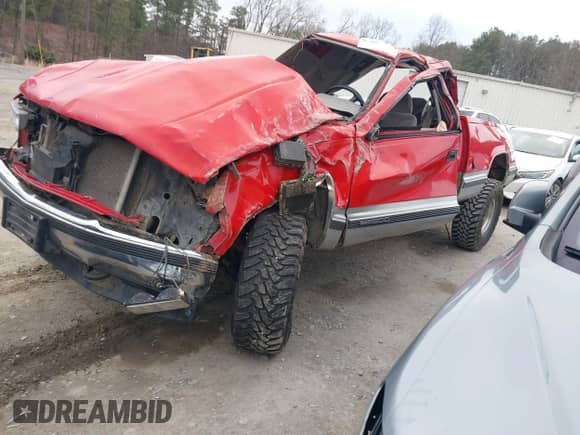 1997 GMC Sierra 1500 с VIN 1GTEK19R1VE504008, выставлен на аукционе IAAI как лот 41520921 с пробегом 287 772 миль миль и . История ставок и продаж доступна на DreamBid. Изображение 2.