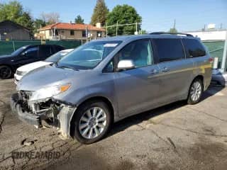 2013 Toyota Sienna XLE with VIN 5TDDK3DC6DS067383, listed as a Copart auction lot 63749875 with 110,473 mi miles and Salvage title. Bid and sale history available at DreamBid. Image 1.