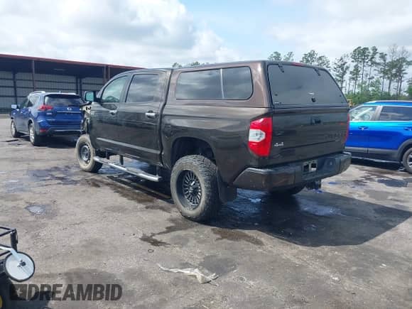 2019 Toyota Tundra SR5 с VIN 5TFAY5F18KX778258, выставлен на аукционе IAAI как лот 41904853 с пробегом 55 214 миль миль и . История ставок и продаж доступна на DreamBid. Изображение 3.