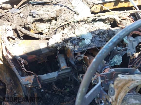 1997 Honda Accord LX with VIN 1HGCD5637VA126634, listed as a IAAI auction lot 43286087 with Not provided miles and . Bid and sale history available at DreamBid. Image 7.