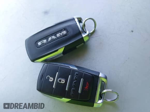 2022 Ram 1500 Big Horn z VIN 1C6RREFT8NN350733, wystawiony jako IAAI lot #41086629 z przebiegiem 105 435 mil mil oraz . Historia ofert i sprzedaży dostępna na DreamBid. Obrazek 11.