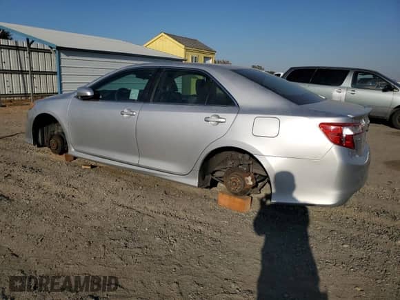 2014 Toyota Camry SE Sport with VIN 4T1BF1FK6EU341498, listed as a Copart auction lot 84398835 with 147,667 mi miles and Salvage title. Bid and sale history available at DreamBid. Image 2.