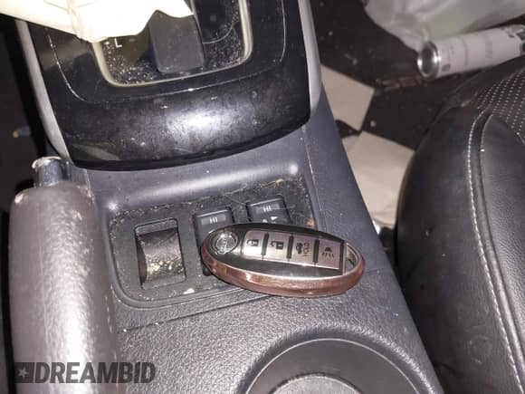 2017 Nissan Sentra SR с VIN 3N1AB7AP8HY316866, выставлен на аукционе IAAI как лот 42171269 с пробегом 73 715 миль миль и . История ставок и продаж доступна на DreamBid. Изображение 11.