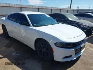 2022 Dodge Charger SXT with VIN 2C3CDXBG4NH157428, listed as a IAAI auction lot 42826112 with 39,662 mi miles and . Bid and sale history available at DreamBid. Image 1.