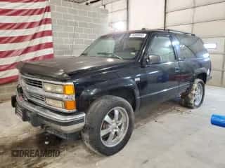 1993 Chevrolet Blazer с VIN 1GNEK18K0PJ334777, выставлен на аукционе Copart как лот 74383033 с пробегом 276 617 миль миль и Списание • Salvage title. История ставок и продаж доступна на DreamBid. Изображение 1.