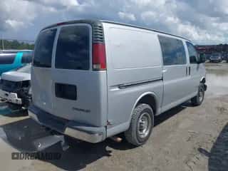 1996 Chevrolet Chevy Van with VIN 1GCGG25R8T1037311, listed as a IAAI auction lot 42969675 with 257,098 mi miles and . Bid and sale history available at DreamBid. Image 4.