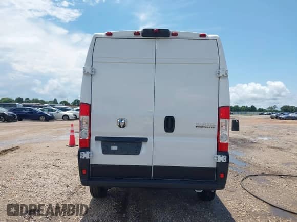 2025 Ram ProMaster Cargo Tradesman with VIN 3C6MRVHG8SE550148, listed as a IAAI auction lot 42910228 with 4,004 mi miles and . Bid and sale history available at DreamBid. Image 16.