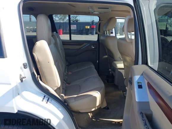 2012 Nissan Pathfinder Silver Edition with VIN 5N1AR1NN0CC611570, listed as a IAAI auction lot 42675124 with 217,542 mi miles and . Bid and sale history available at DreamBid. Image 8.