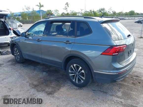 2024 Volkswagen Tiguan S с VIN 3VVRB7AX5RM120314, выставлен на аукционе IAAI как лот 42016531 с пробегом 11 373 миль миль и . История ставок и продаж доступна на DreamBid. Изображение 3.