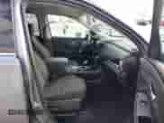 2021 Chevrolet Traverse LS с VIN 1GNERFKW2MJ246314, выставлен на аукционе IAAI как лот 42663344 с пробегом 37 037 миль миль и . История ставок и продаж доступна на DreamBid. Изображение 5.