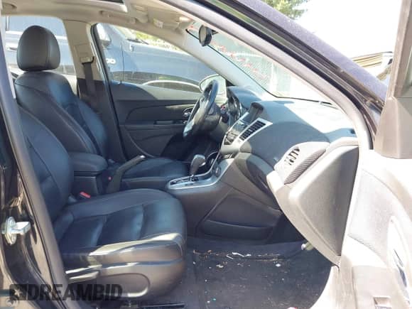 2013 Chevrolet Cruze LTZ с VIN 1G1PG5SB4D7120119, выставлен на аукционе IAAI как лот 43271010 с пробегом 163 468 миль миль и . История ставок и продаж доступна на DreamBid. Изображение 5.