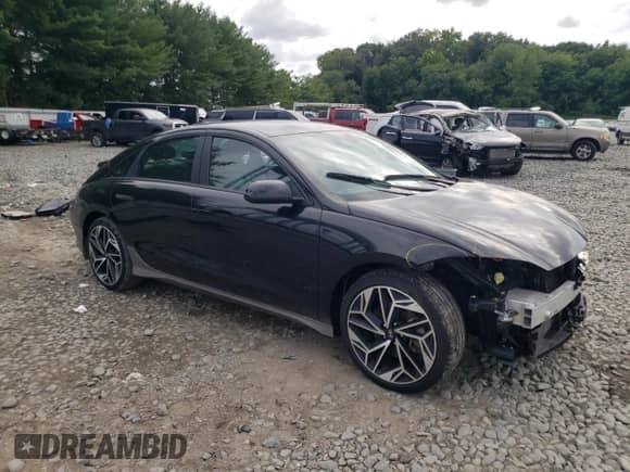 2023 Hyundai Ioniq 6 Preferred z VIN KMHM34AC6PA046196, wystawiony jako Copart lot #64205874 z przebiegiem 48 311 mil mil oraz Szkoda całkowita • Salvage title. Historia ofert i sprzedaży dostępna na DreamBid. Obrazek 4.