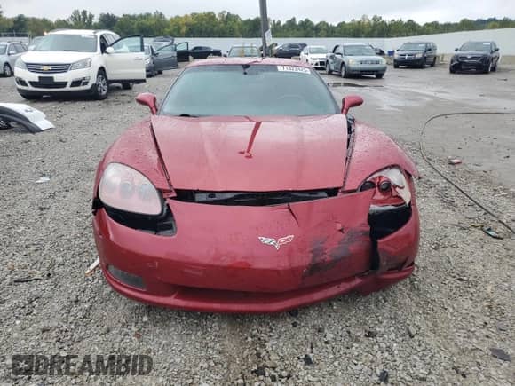 2012 Chevrolet Corvette 1LT z VIN 1G1YE2DW6C5110193, wystawiony jako Copart lot #71322425 z przebiegiem 46 972 mil mil oraz Szkoda całkowita • Salvage title. Historia ofert i sprzedaży dostępna na DreamBid. Obrazek 5.