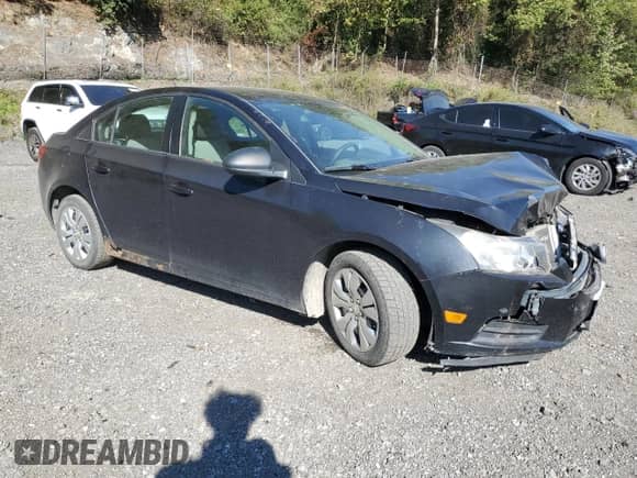 2013 Chevrolet Cruze LS с VIN 1G1PB5SG1D7249896, выставлен на аукционе Copart как лот 84917755 с пробегом 111 801 миль миль и Списание • Salvage title. История ставок и продаж доступна на DreamBid. Изображение 4.