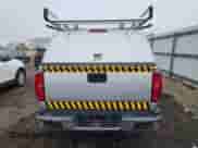 2022 Chevrolet Colorado 2WD LT z VIN 1GCHSCEA2N1164819, wystawiony jako Copart lot #86145685 z przebiegiem Nie podano mil oraz Czysty tytuł • Clean title. Historia ofert i sprzedaży dostępna na DreamBid. Obrazek 6.