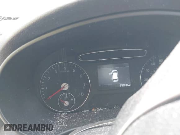 2019 Kia Sorento LX с VIN 5XYPG4A54KG589417, выставлен на аукционе IAAI как лот 42936671 с пробегом 55 990 миль миль и . История ставок и продаж доступна на DreamBid. Изображение 7.