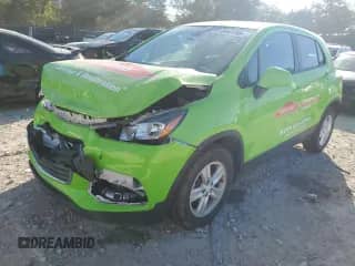 2021 Chevrolet Trax LS с VIN KL7CJKSM5MB361544, выставлен на аукционе Copart как лот 84441205 с пробегом 42 214 миль миль и Списание • Salvage title. История ставок и продаж доступна на DreamBid. Изображение 1.