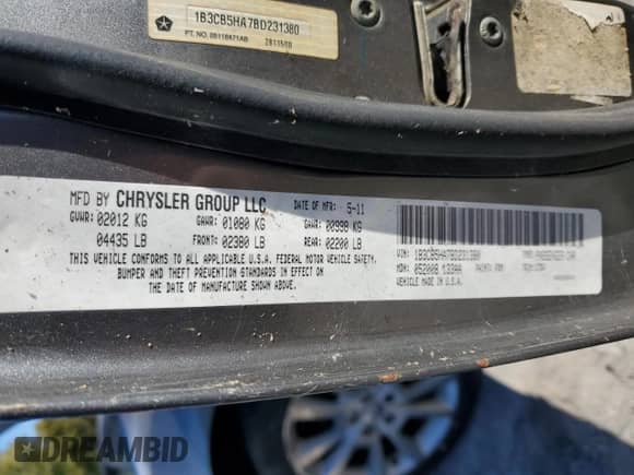 2011 Dodge Caliber Heat with VIN 1B3CB5HA7BD231380, listed as a Copart auction lot 82520765 with 217,144 mi miles and Clean title. Bid and sale history available at DreamBid. Image 12.