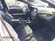 2019 Hyundai Sonata Sport с VIN 5NPE34AF7KH815759, выставлен на аукционе IAAI как лот 42550366 с пробегом 81 264 миль миль и . История ставок и продаж доступна на DreamBid. Изображение 5.