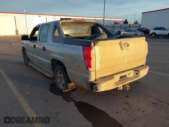 2004 Chevrolet Avalanche с VIN 3GNEC12T44G170378, выставлен на аукционе IAAI как лот 41498725 с пробегом 140 240 миль миль и . История ставок и продаж доступна на DreamBid. Изображение 3.