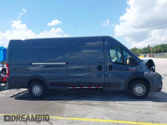 2021 Ram ProMaster Cargo с VIN 3C6MRVJGXME570883, выставлен на аукционе IAAI как лот 42858455 с пробегом 43 947 миль миль и . История ставок и продаж доступна на DreamBid. Изображение 13.
