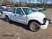 1995 Chevrolet S-10 LS с VIN 1GCCS19Z1SK193216, выставлен на аукционе IAAI как лот 41452381 с пробегом 170 800 миль миль и . История ставок и продаж доступна на DreamBid. Изображение 1.