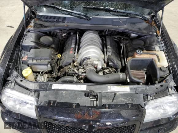 2006 Chrysler 300 C SRT-8 z VIN 2C3LA73W26H242915, wystawiony jako Copart lot #56929214 z przebiegiem 190 677 mil mil oraz Czysty tytuł • Clean title. Historia ofert i sprzedaży dostępna na DreamBid. Obrazek 11.