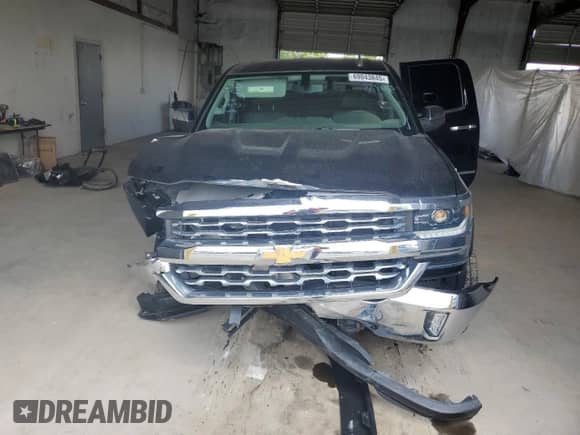 2017 Chevrolet Silverado 1500 LTZ with VIN 1GCVKSEC6HZ378006, listed as a Copart auction lot 69043845 with 66,593 mi miles and Salvage title. Bid and sale history available at DreamBid. Image 5.