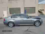 2010 BMW 3 Series 328i с VIN WBAPH7G53ANM48168, выставлен на аукционе IAAI как лот 43354207 с пробегом 143 446 миль миль и . История ставок и продаж доступна на DreamBid. Изображение 13.